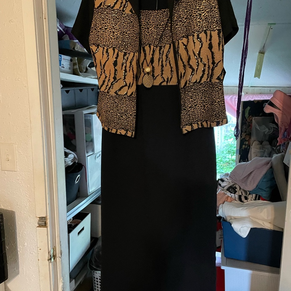 R&K Black Maxi Pencil Dress for Cocktail Nights
